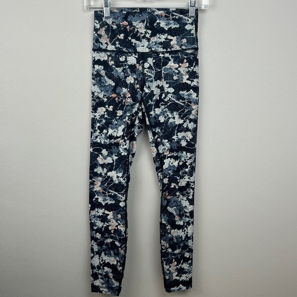 Lululemon Wunder Under Hi Rise Tight 28” Spring Bloom Multi - Picture 2 of 5
